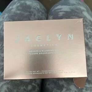 BNIB Jaclyn Cosmetics Bronze blush duo